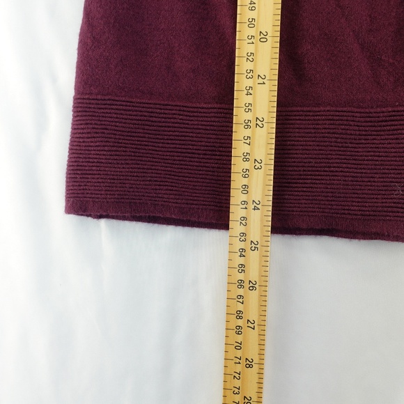 Stitch Fix Evolution Women's Cardigan 3/4 sleeves red maroon Size XS NWT - Picture 6 of 8